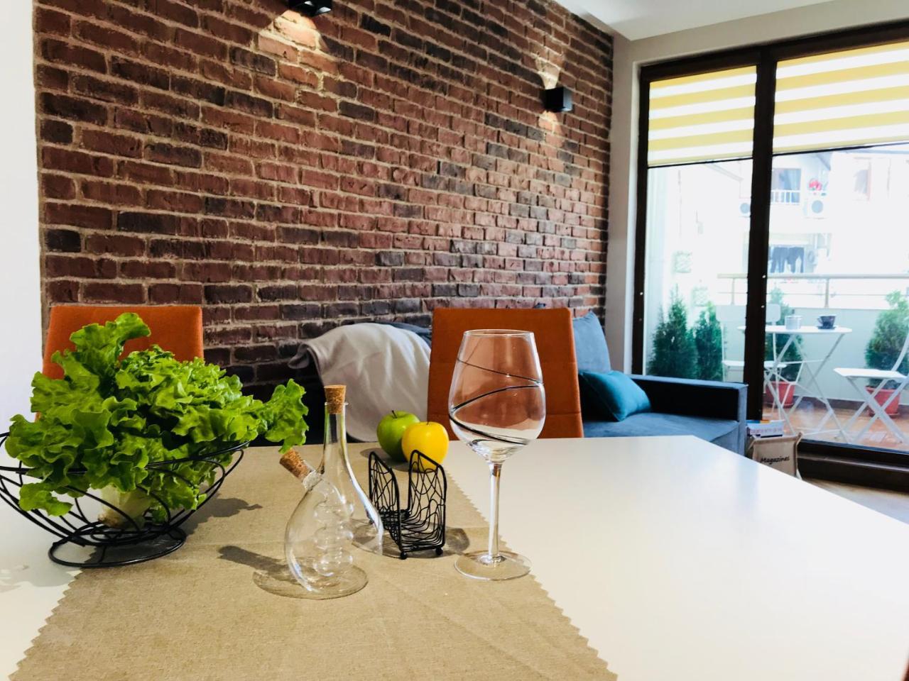 Bright, Comfortable And Cozy Apartment Burgas Екстер'єр фото